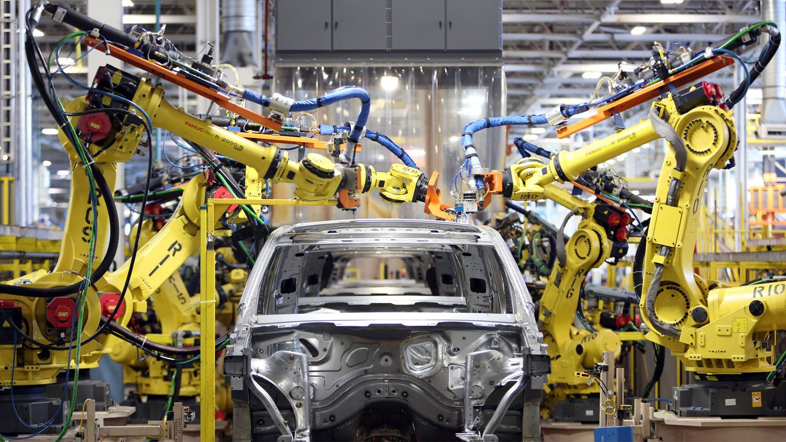 La producción automotriz, como las ventas en los shopping, estuvieron totalmente paralizadas en abril