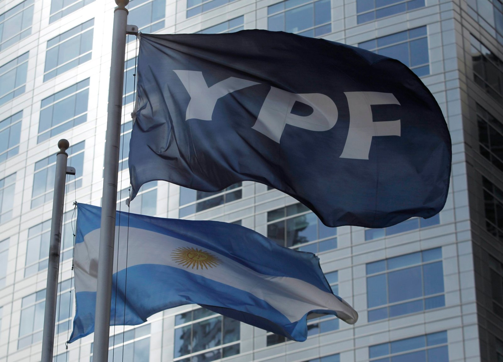 El juicio contra YPF es por la expropiación de la empresa en 2012