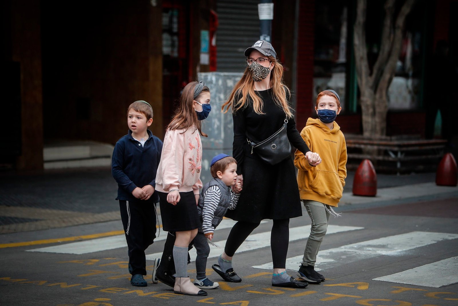 Ayer confirmaron 110 nuevas muertes y 5.641 casos en las últimas 24 horas