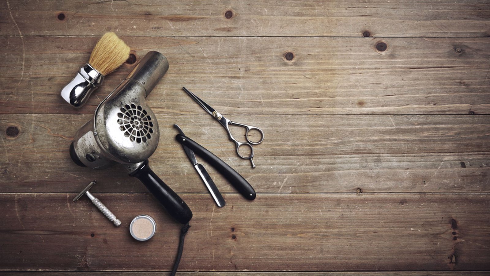 Los profesionales deben tener todos sus instrumentos esterilizados  (Shutterstock)