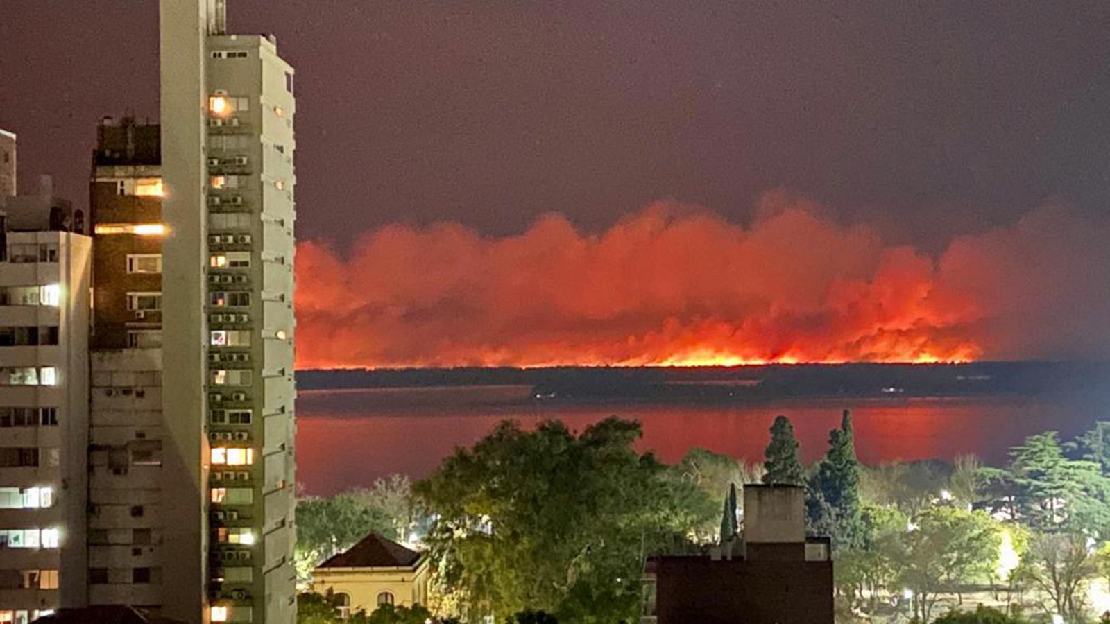 Incendios en las islas del Delta Paraná - Rosario 1920