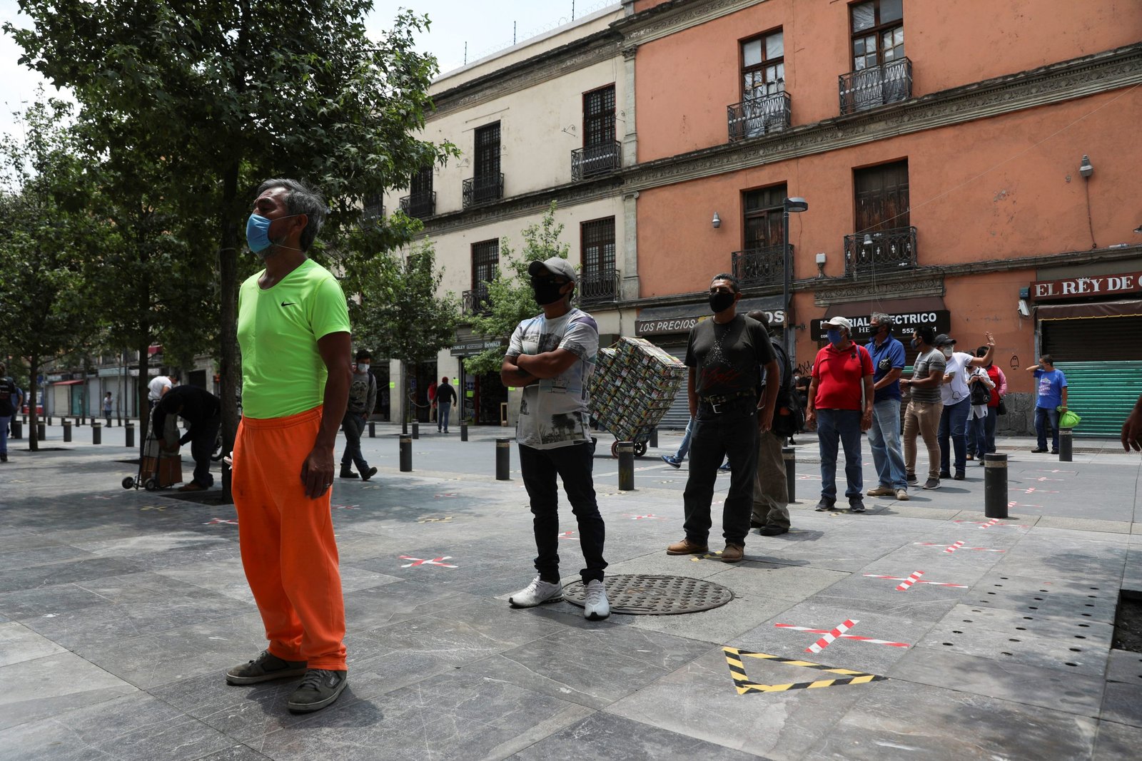 Ciudad de México estrenó filtros sanitarios para entrar al centro histórico que generó largas filas