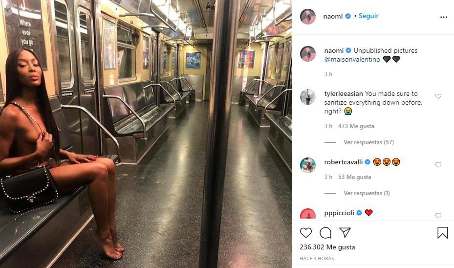 naomi campbell desnuda en el subte de nueva york