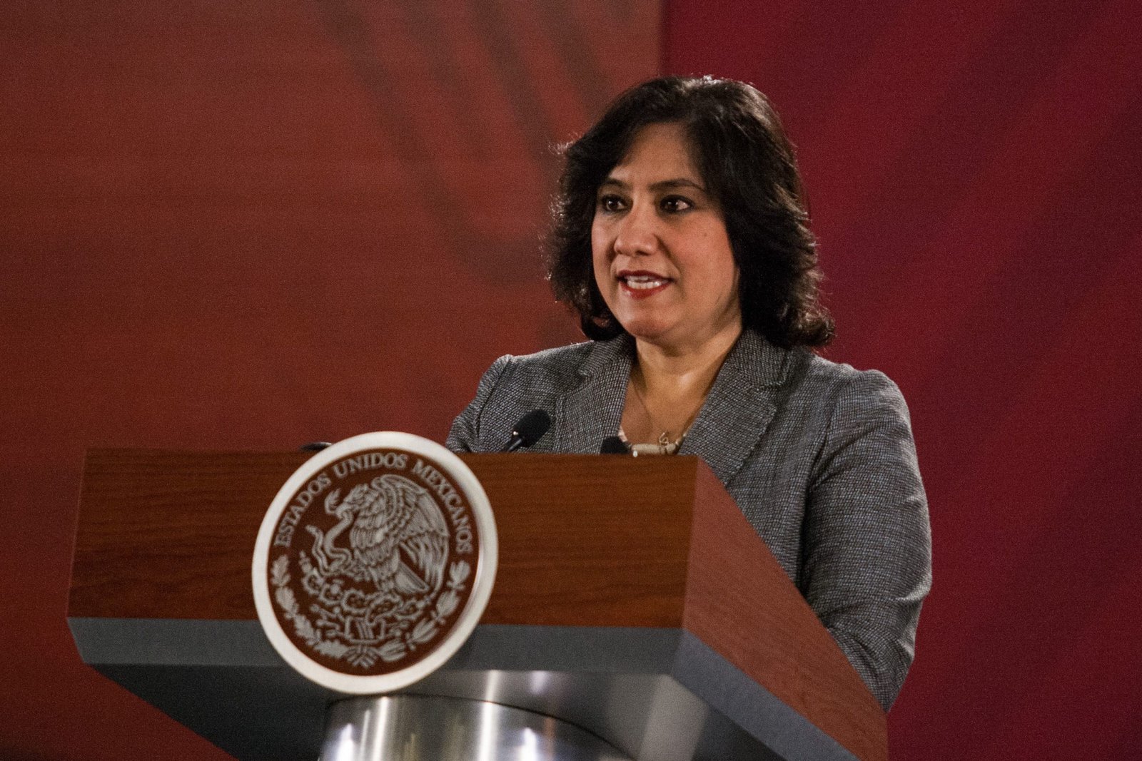 Irma Erendira Sandoval, titular de la SFP, ordenó comenzar con las investigaciones sobre hechos de corrupción en el sexenio de Enrique Peña Nieto (Foto: Galo Cañas/Cuartoscuro)