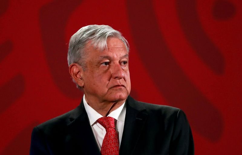 FOTO DE ARCHIVO: El presidente de México, Andrés Manuel López Obrador, en una rueda de prensa en el Palacio Nacional en la Ciudad de México, México, el 17 de marzo de 2020. REUTERS/Henry Romero/
