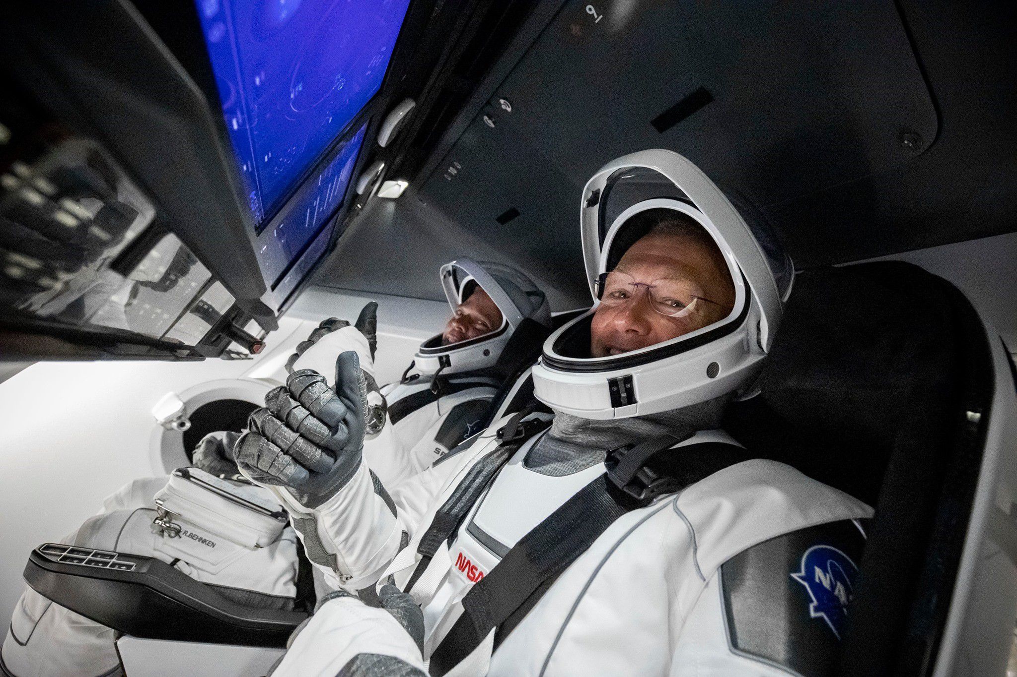 Los astronautas de la NASA amerizaron con éxito en EEUU