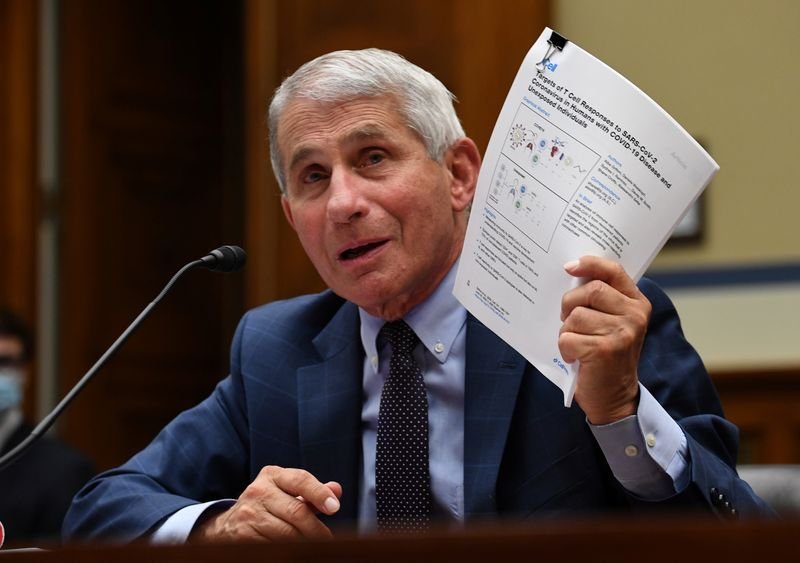 Fauci testifica en panel sobre coronavirus en el Congreso. Washington, D.C., Estados Unidos, 31 de julio, 2020. Kevin Dietsch/Pool via REUTERS