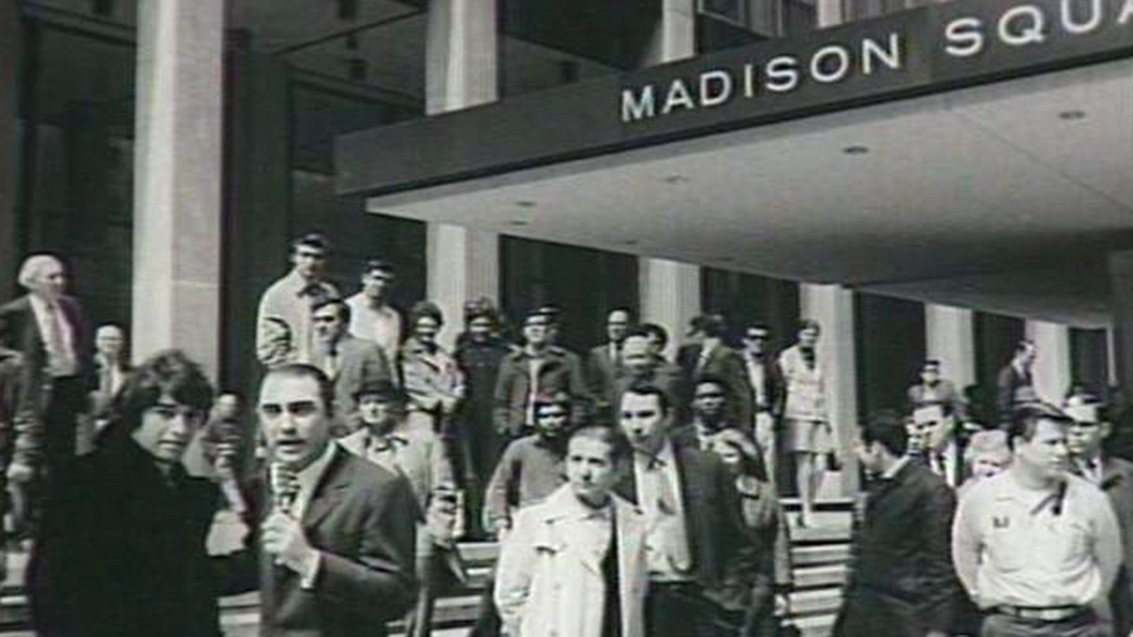 Cacho Fontana entrevistó a Sandro en el Madison Square Garden de Nueva York:  uno de los momentos más recordados de su extensa carrera profesional