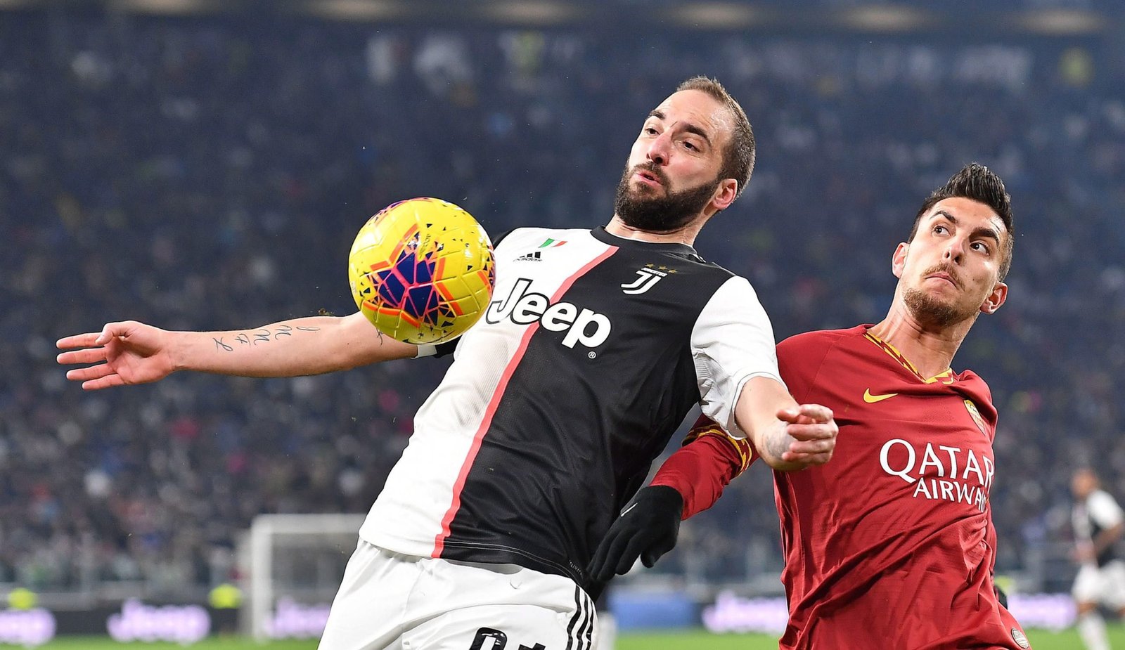 Gonzalo Higuaín sería de la partida ante Roma (EFE/EPA/ALESSANDRO DI MARCO/Archivo)