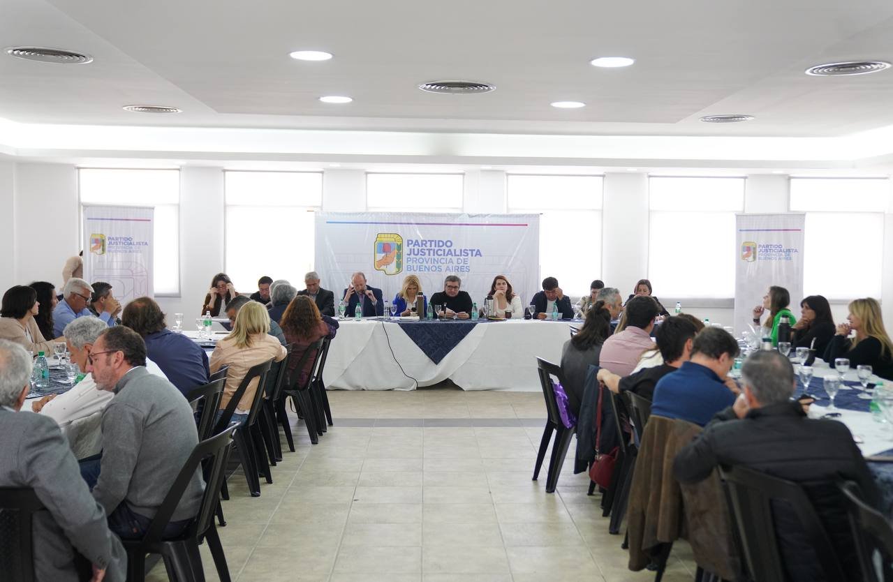 La Cámpora y los intendentes se suman al acto del 17 de octubre los gremios duros