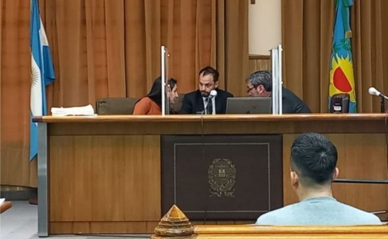 Estuvo tres años preso por abuso sexual y fue absuelto gracias a fotos de su hija