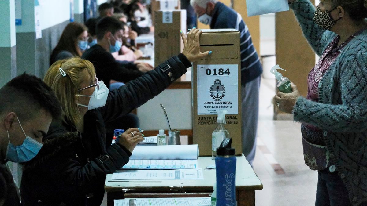 El Frente de Todos no logra unificar una postura sobre las PASO: entre “es inaplicable” y “hay que debatirlo”