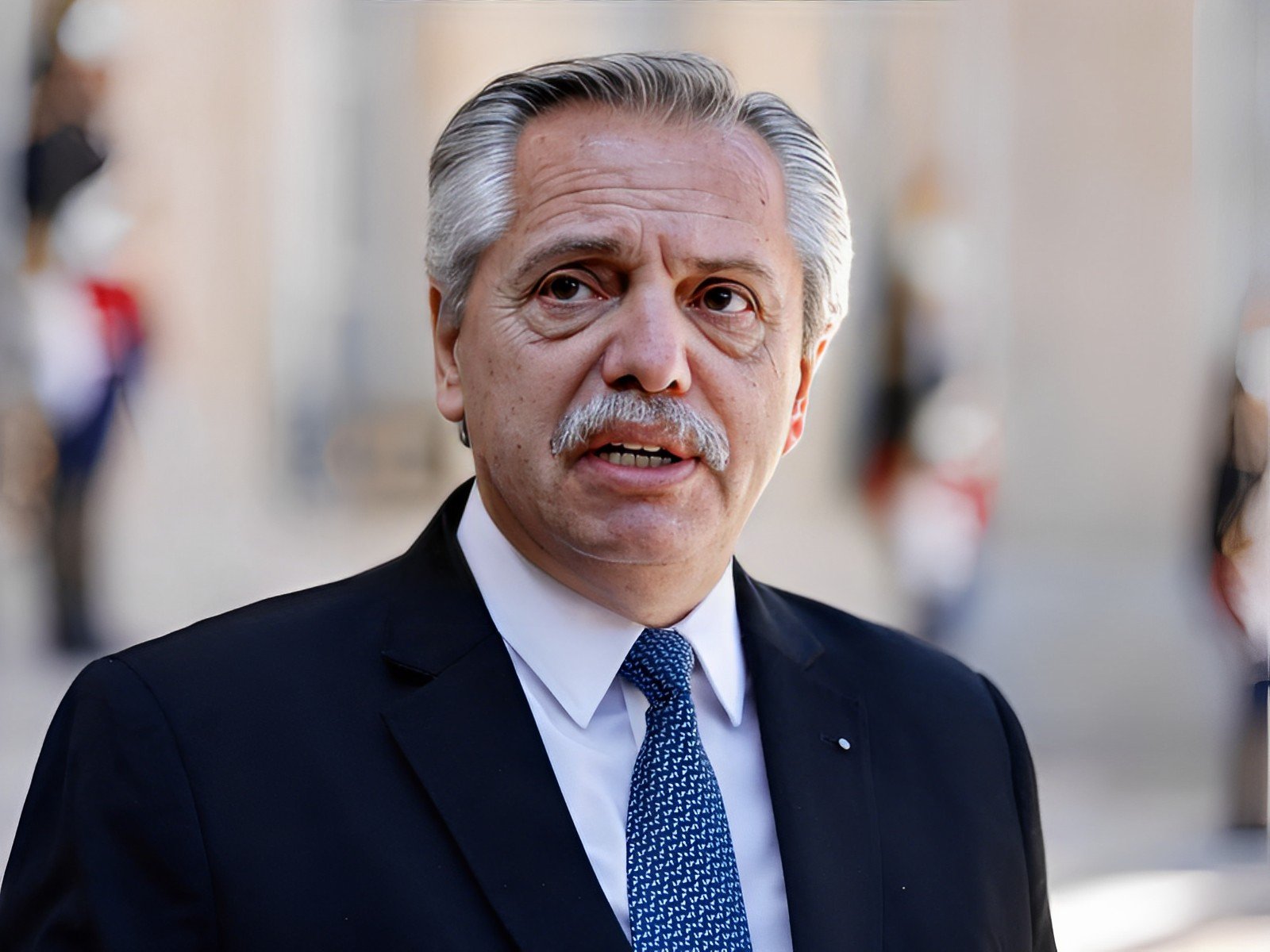 Alberto Fernández decidió acatar el fallo de la Corte y dispuso que le pagará con bonos a la Ciudad