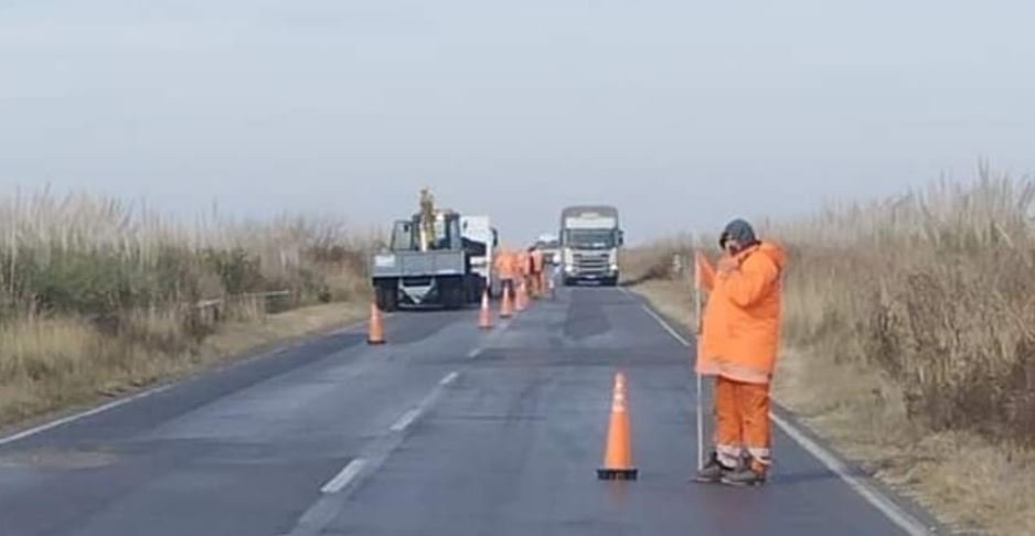 Comenzó a realizarse un bacheo en ruta 33 por parte de Vialidad ...