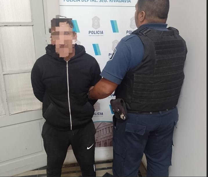 Fue detenido un hombre acusado de "abuso sexual con acceso carnal ...