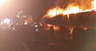 Un camionero murió tras un choque frontal entre dos camiones en la Ruta Nacional 33