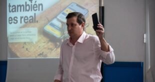 Alumnos de escuelas secundarias de América participaron del programa “La Justicia va a la Escuela”