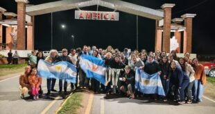 Espirítu de leona, garra y corazón rivadaviense: Esther Hermina volvió a América y fue recibida como una campeona !!!