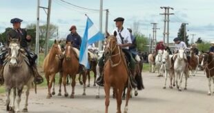 Con más de 350 participantes comenzó la 16° Cabalgata Cándido Mansilla
