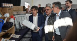 Rivadavia recibió netbooks, insumos ambientales y nuevos aportes para educación y producción